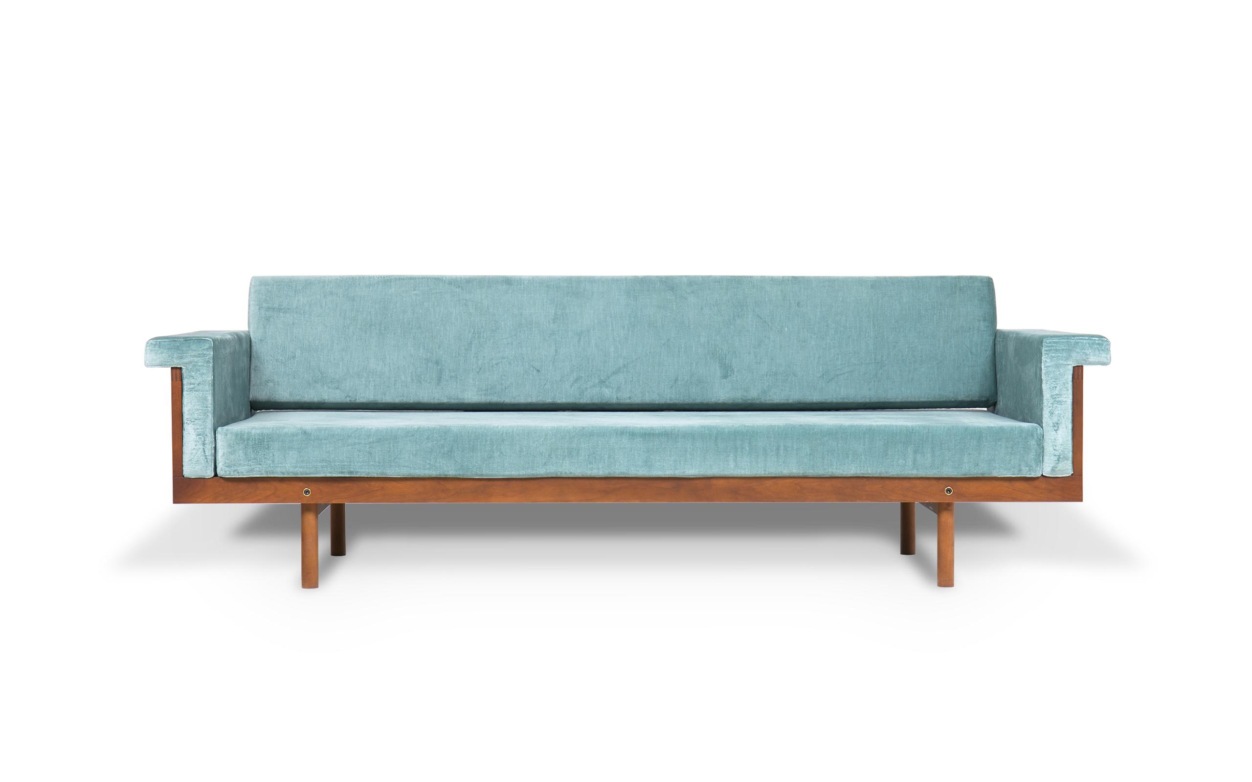 Naeko sofa Kazuhide Takahama Paradisoterrestre