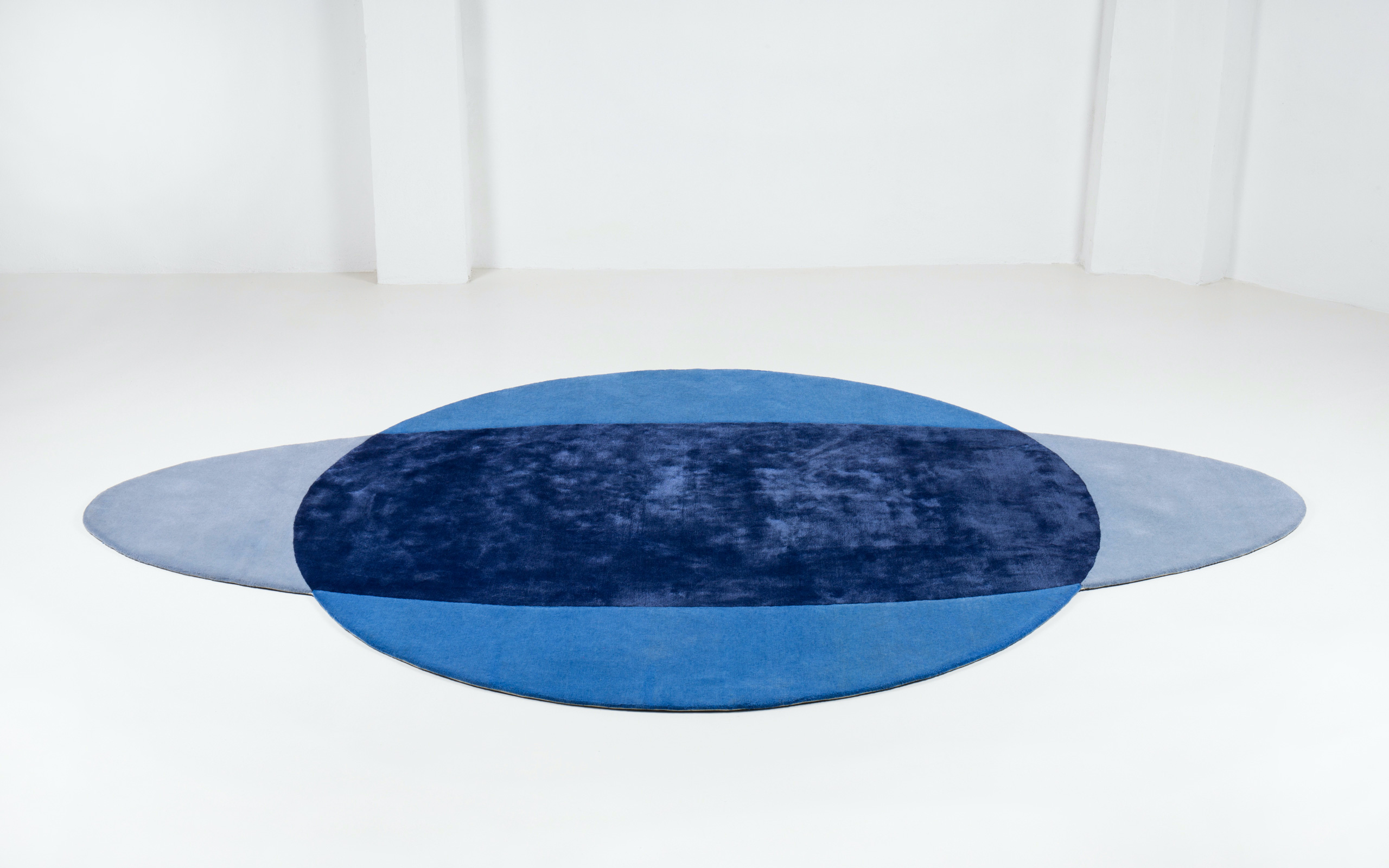 All Around carpet by Pierre Gonalons | Paradisoterrestre