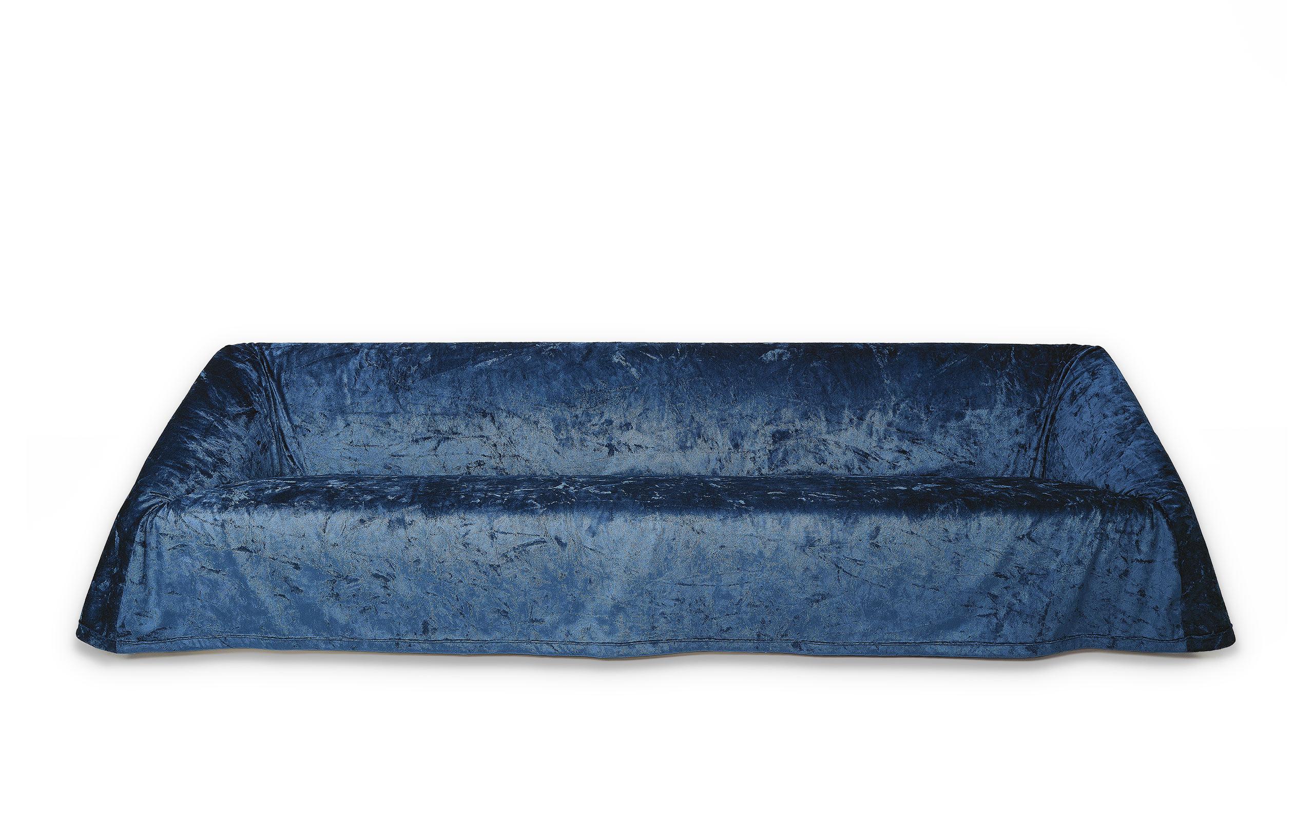 Mantilla sofa 290 Kazuhide Takahama Paradisoterrestre
