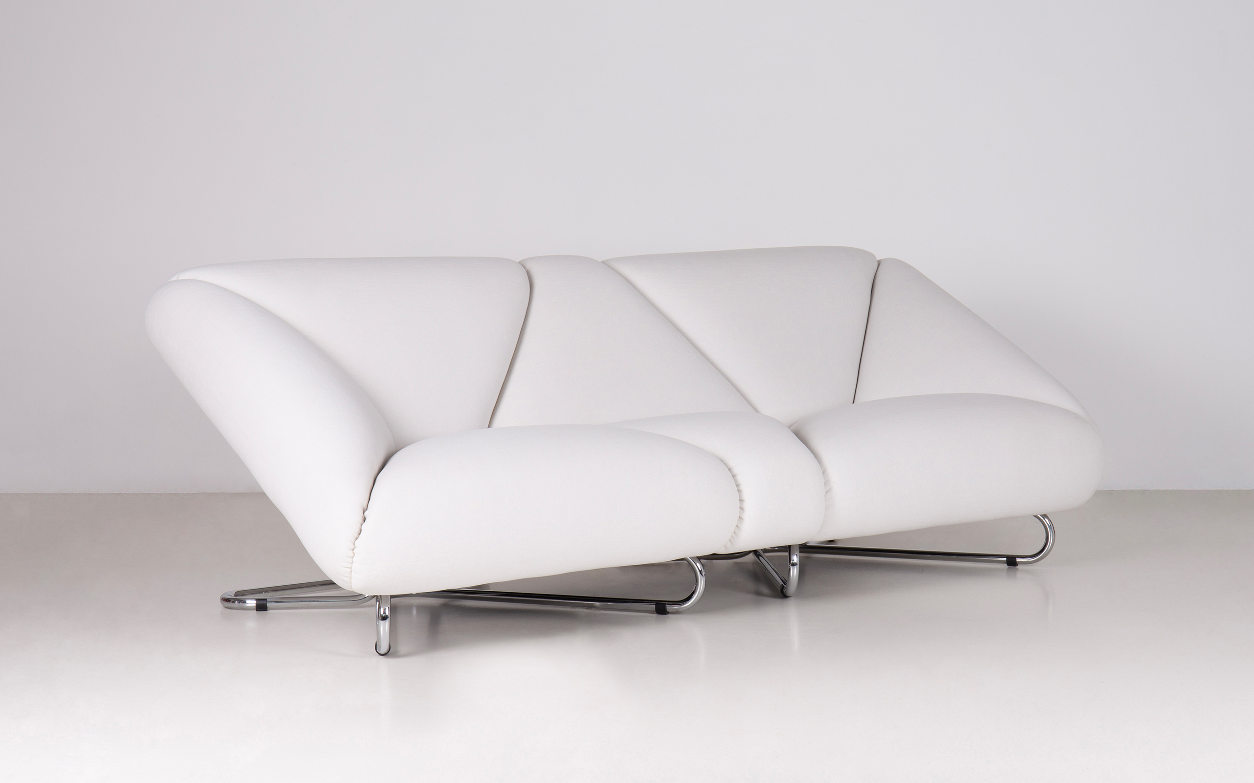 Prisma sofa by Augusto Betti