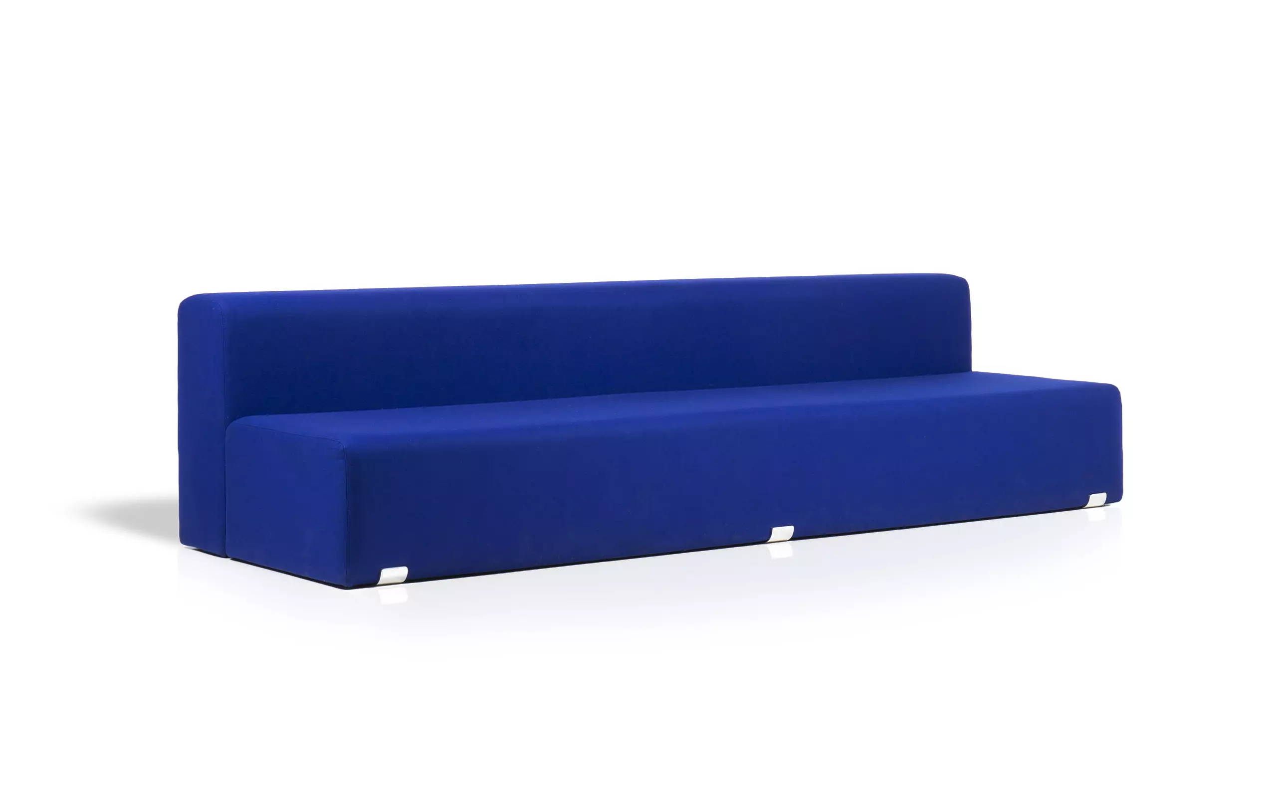 Marcel sofa D Kazuhide Takahama Paradisoterrestre